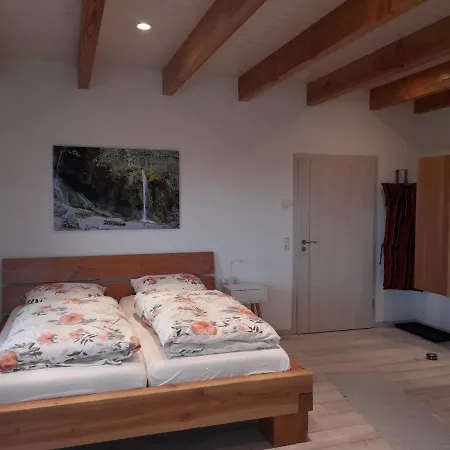 Eifelpension-radlertraum Guest house *