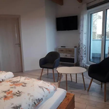 Eifelpension-radlertraum Guest house *