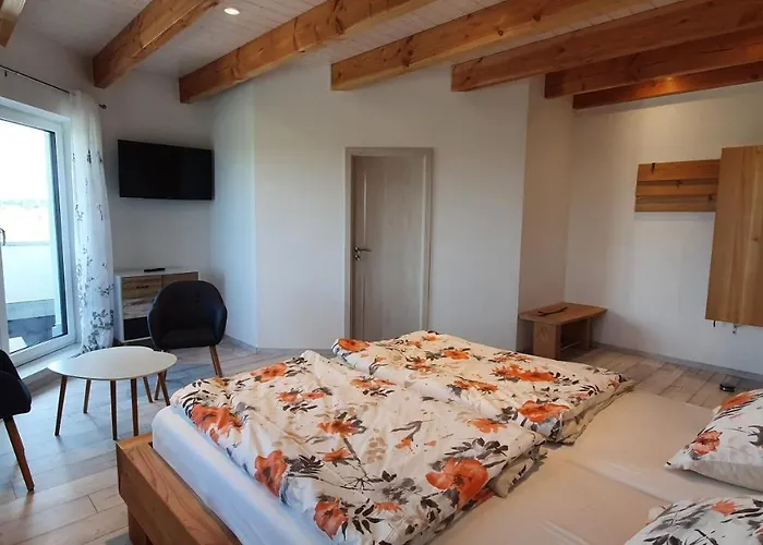 Affittacamere Eifelpension-radlertraum 3*